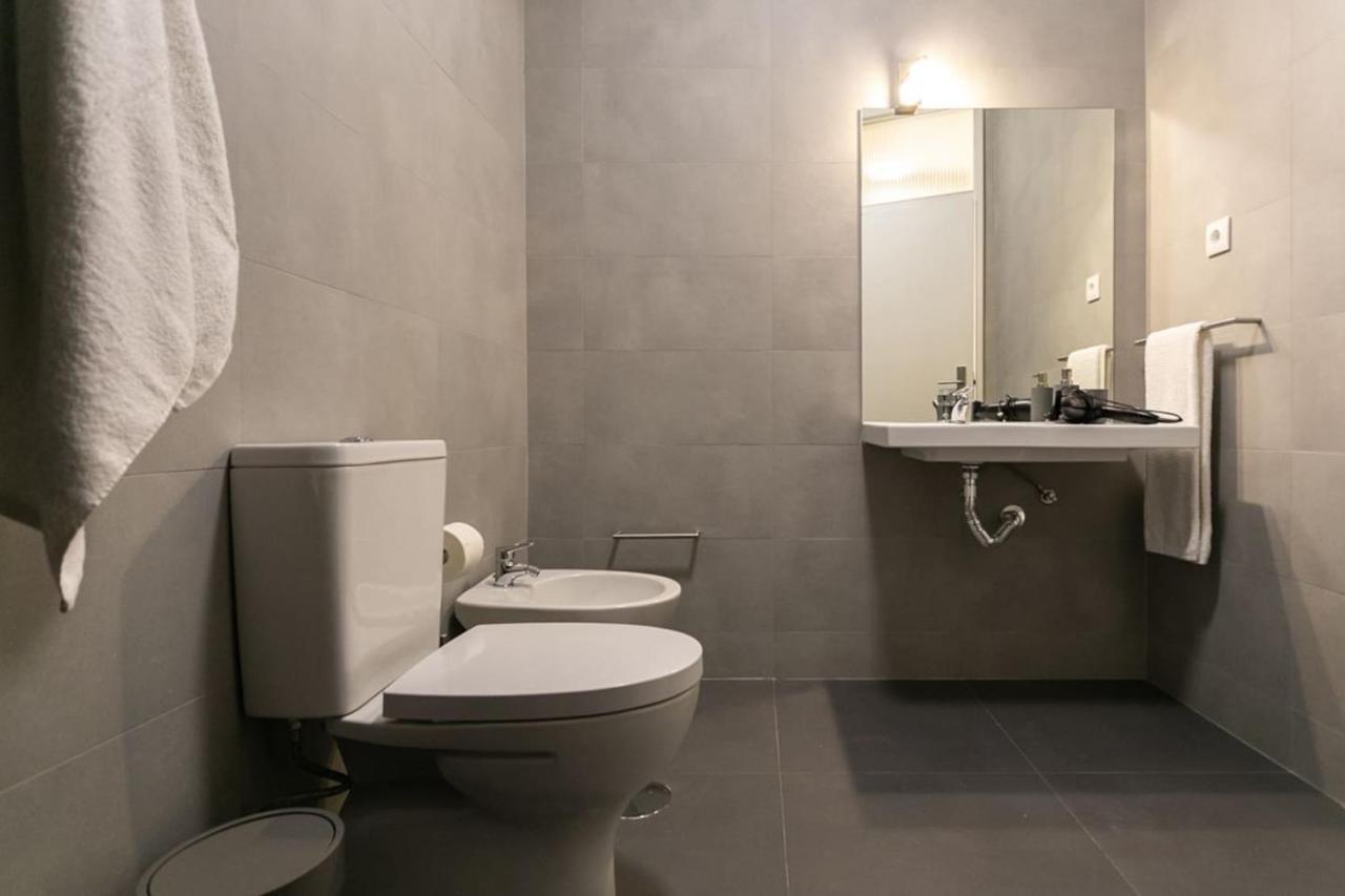 Aposentus - Elegant Functionality Downtown Apartment Porto